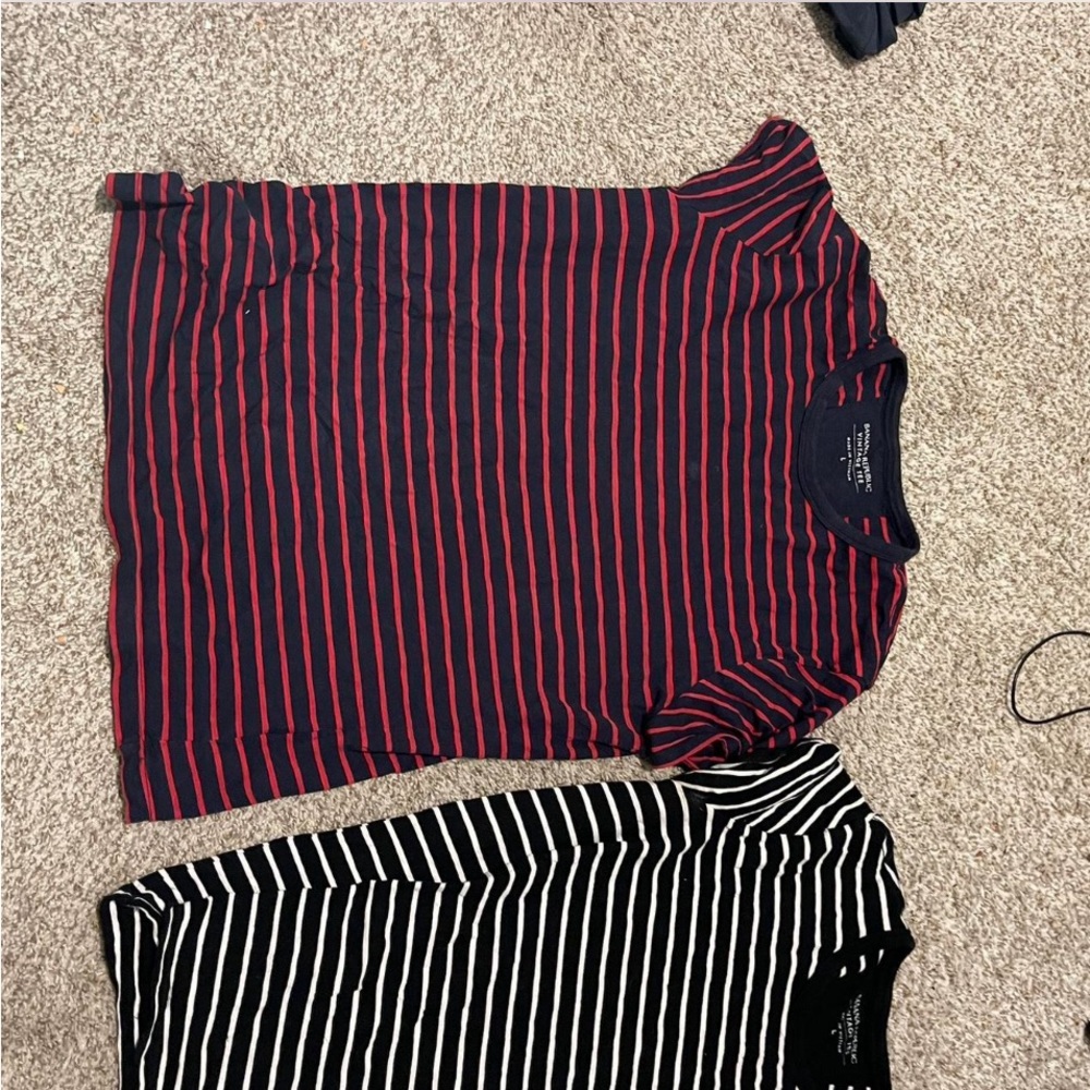 Banana Republic Red and Black Striped Short Sleeve Tee